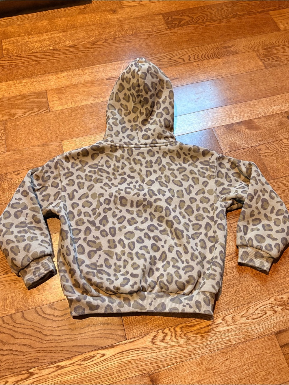 Comfort Leopard Print Hoodie for Kids - Picture 3 of 5